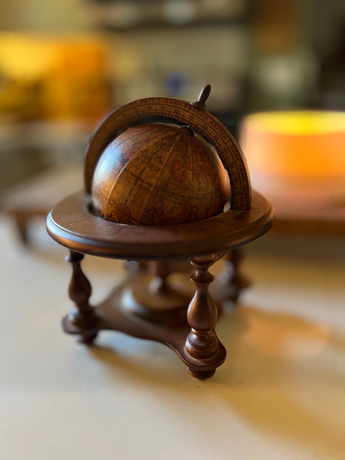 Vintage Old World, Zodiac Desk Globe - Made in Italy